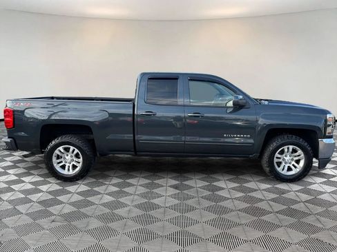 Used 2018 Chevrolet Silverado 1500 LT w/ All Star Edition AWD/4WD image 8
