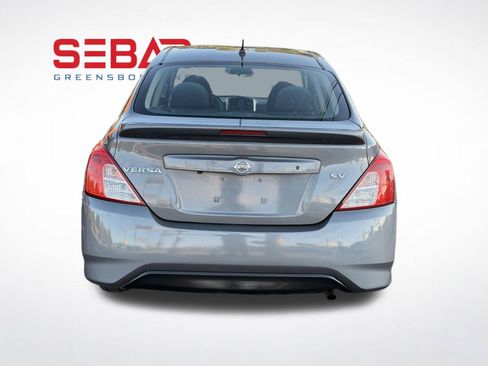 Used 2019 Nissan Versa SV FWD image 7