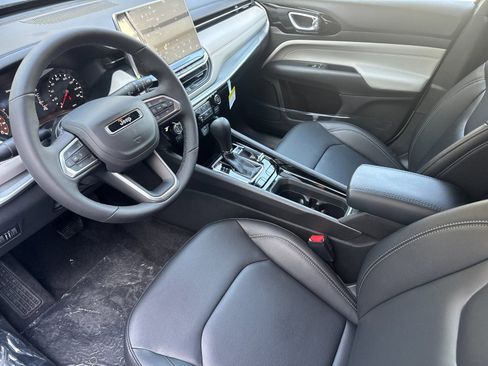 New 2026 Jeep Compass Limited AWD/4WD image 10