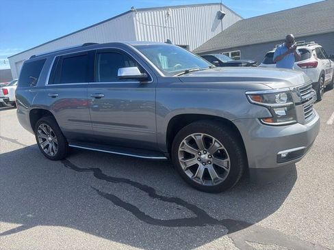 Used 2019 Chevrolet Tahoe Premier AWD/4WD image 2