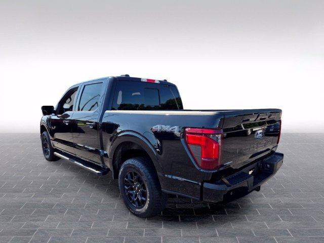 Used 2025 Ford F150 XLT w/ Equipment Group 302A MID AWD/4WD image 5