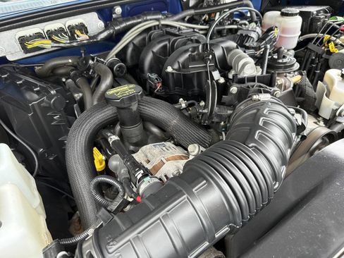 Used 2011 Ford Ranger Sport RWD image 12