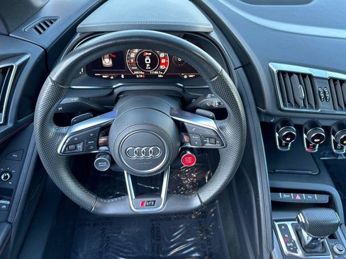 Used 2021 Audi R8 V10 w/ Premium Package image 14
