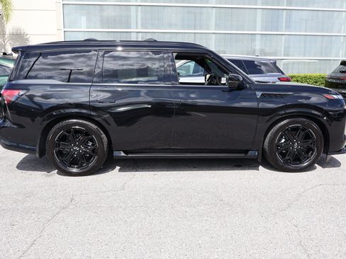 Certified 2026 INFINITI QX80 4WD image 11