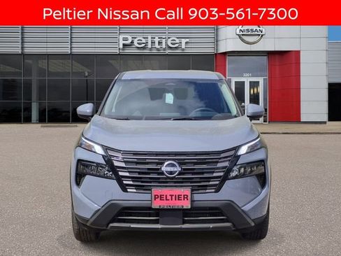 New 2026 Nissan Rogue SV w/ Cold Weather Package AWD/4WD image 2