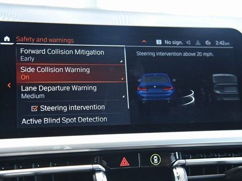 Used 2021 BMW 330e xDrive 330e xDrive w/ Premium Package image 33