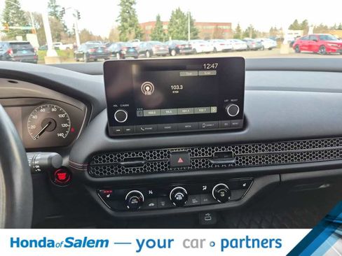 Used 2023 Honda HR-V Sport image 16