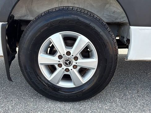 Used 2019 Mercedes-Benz Sprinter 170 image 17