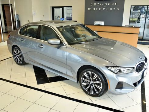 Used 2025 BMW 330i xDrive Sedan AWD/4WD image 7