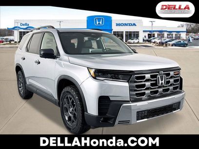 New 2026 Honda Pilot TrailSport