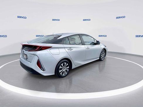 Used 2021 Toyota Prius Prime XLE FWD image 8