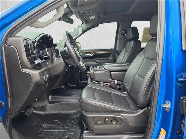 Used 2022 Chevrolet Silverado 1500 LT w/ Safety Package AWD/4WD image 22