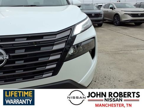 New 2026 Nissan Rogue SV image 12