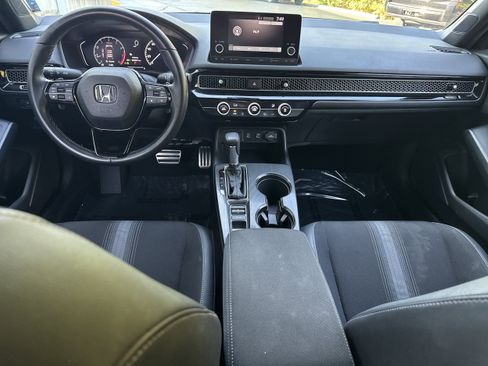 Used 2025 Honda Civic Sport image 13