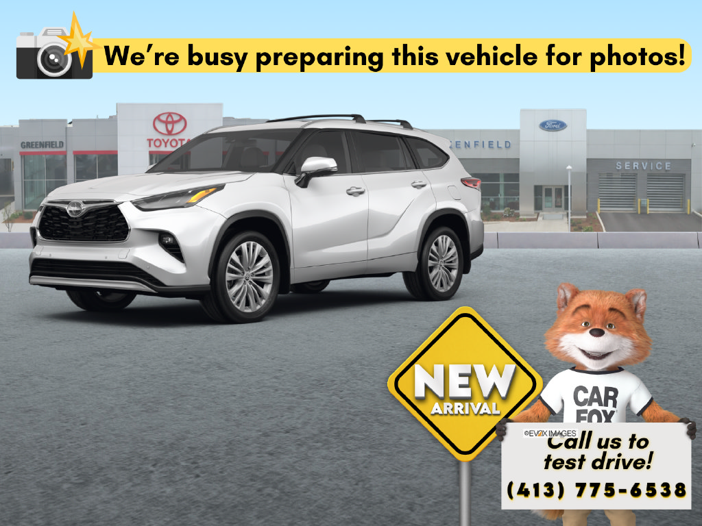 Used 2023 Toyota Highlander Platinum AWD/4WD image 1