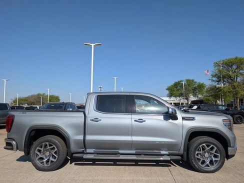 New 2026 GMC Sierra 1500 SLT w/ SLT Premium Plus Package AWD/4WD image 4