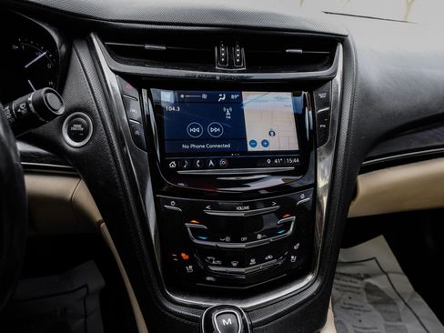 Used 2018 Cadillac CTS Luxury image 29