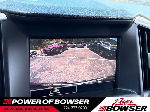 Used 2022 GMC Terrain SLE w/ LPO, Floor Liner Package AWD/4WD image 15