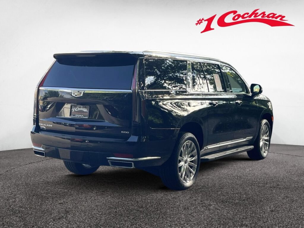Used 2021 Cadillac Escalade ESV Premium Luxury AWD/4WD image 7