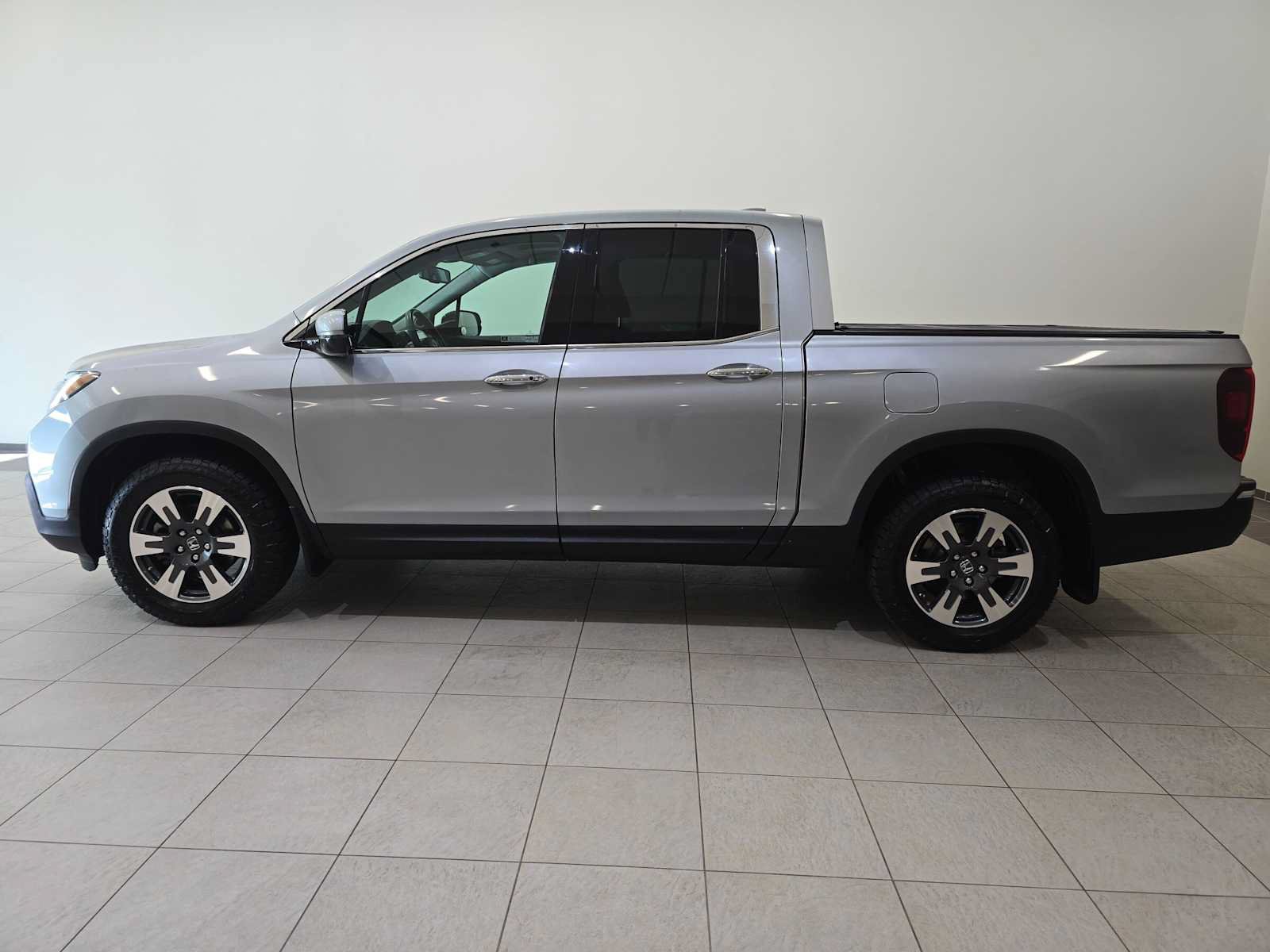 Used 2019 Honda Ridgeline RTL-E image 3