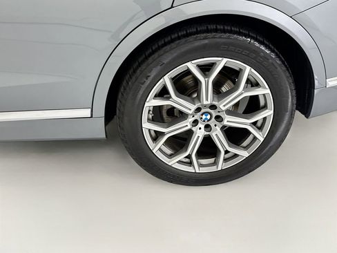 Certified 2026 BMW X7 xDrive40i w/ Premium Package AWD/4WD image 30
