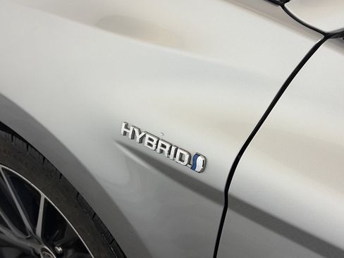 Used 2021 Toyota Camry SE image 17