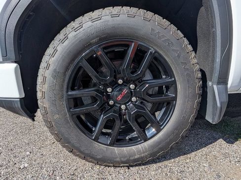 Used 2024 GMC Sierra 1500 Pro w/ Graphite Edition AWD/4WD image 19