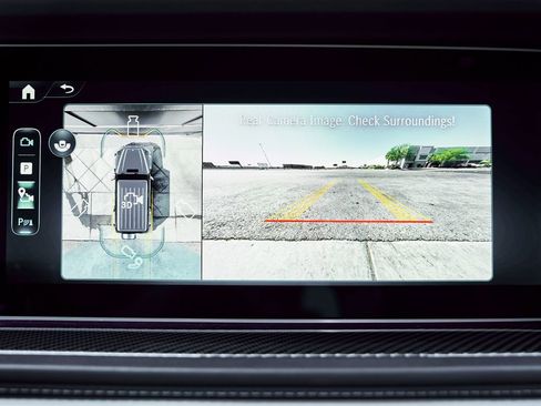 Used 2025 Mercedes-Benz G 63 AMG 4MATIC image 79