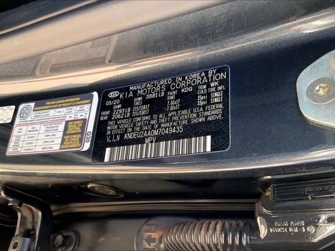 Used 2021 Kia Seltos S image 34