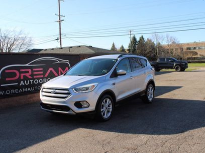 Used 2017 Ford Escape SE w/ Equipment Group 201A