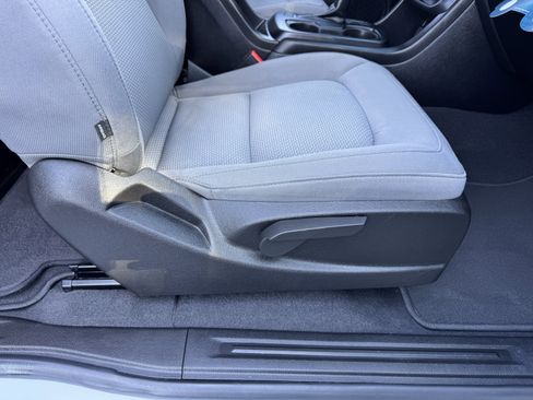 Used 2020 Chevrolet Colorado W/T w/ WT Convenience Package image 23