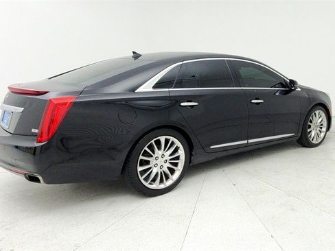 Used 2013 Cadillac XTS Platinum w/ Driver Assist Package image 8