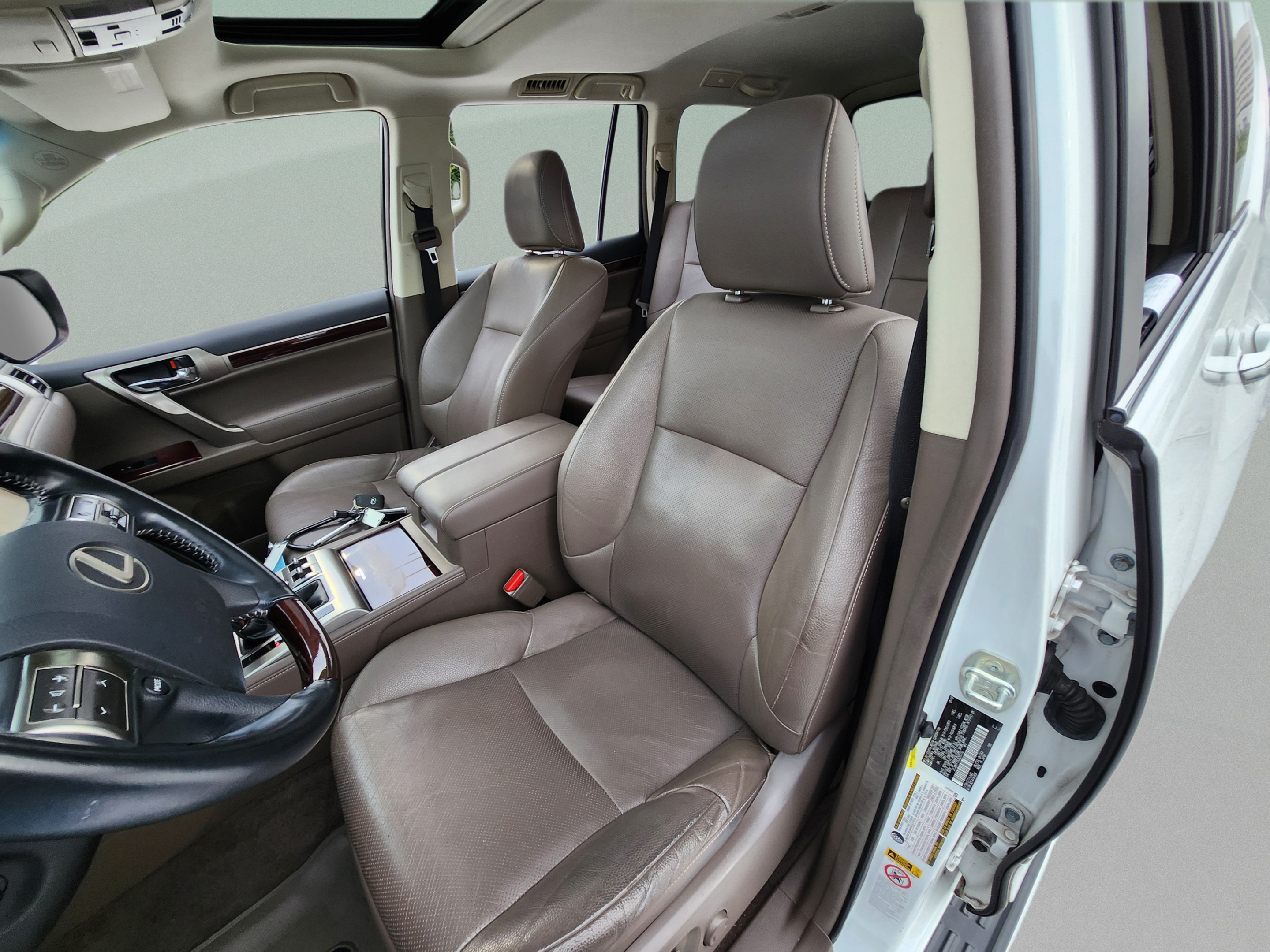 Used 2018 Lexus GX 460 Premium AWD/4WD image 13