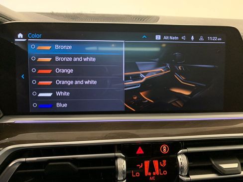 Used 2022 BMW X5 xDrive40i w/ M Sport Package AWD/4WD image 42