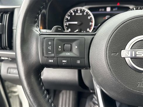 Certified 2022 Nissan Pathfinder SL w/ SL Premium Package image 9