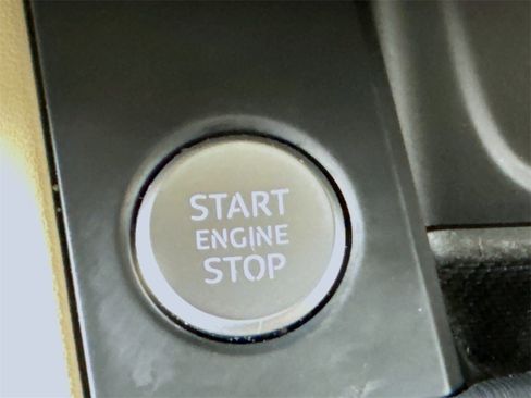 Used 2019 Audi A4 2.0T Premium Plus w/ Premium Plus Package image 33