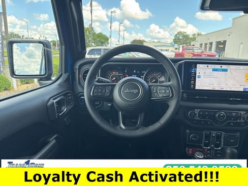 New 2025 Jeep Wrangler Unlimited Rubicon image 13