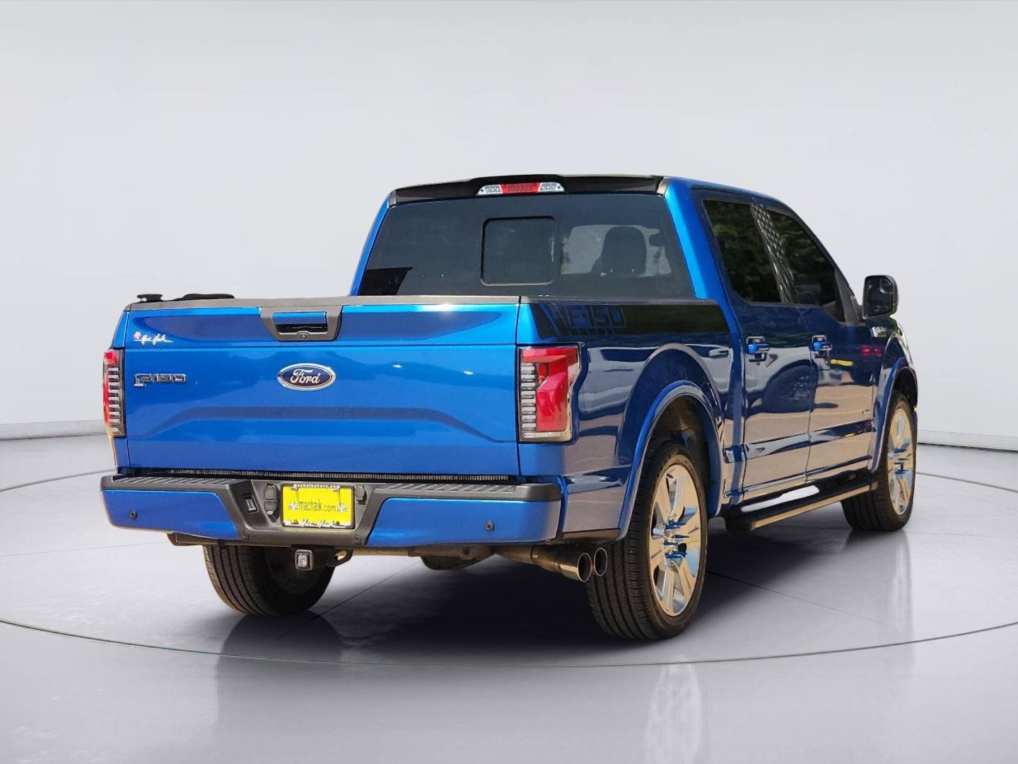 Used 2015 Ford F150 XLT w/ Equipment Group 301A Mid RWD image 7