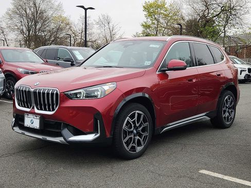 Used 2026 BMW X1 xDrive28i w/ Technology Package AWD/4WD image 3