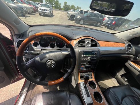 Used 2009 Buick Enclave CXL w/ Driver Confidence Package AWD/4WD image 25