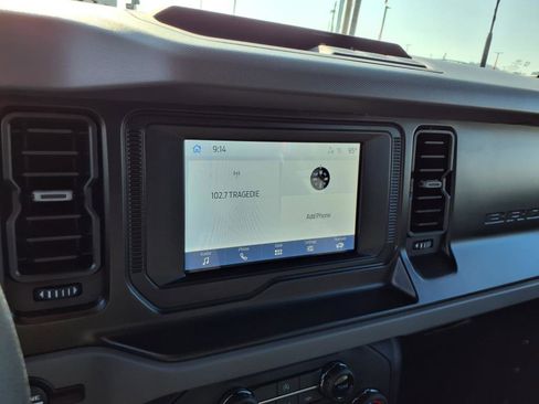 Used 2023 Ford Bronco 4-Door image 19