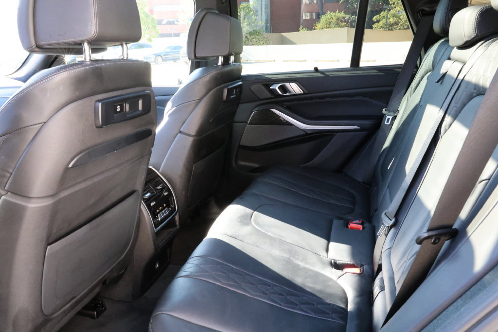 Used 2022 BMW X5 M50i w/ Executive Package AWD/4WD image 32