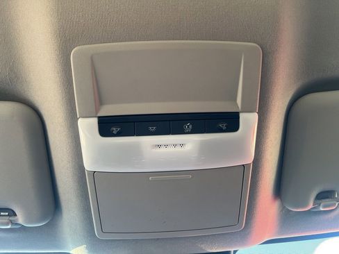 Used 2025 Nissan Sentra S image 24