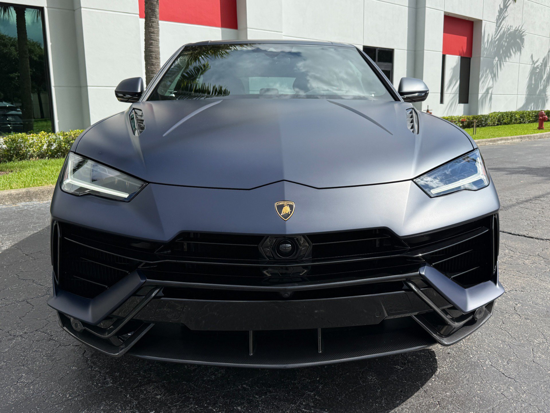Used 2024 Lamborghini Urus Performante AWD/4WD image 10