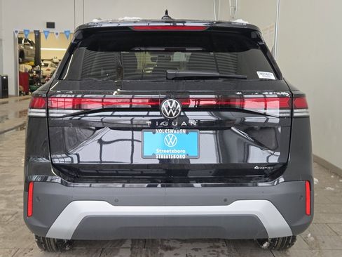 New 2026 Volkswagen Tiguan S image 5