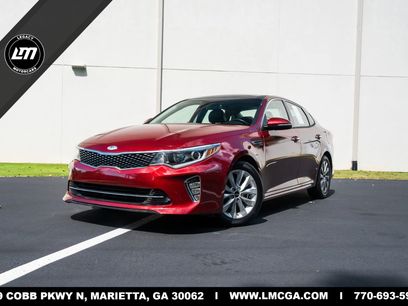 Used 2018 Kia Optima S w/ Panoramic Sunroof Package