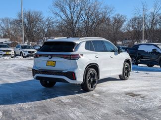 New 2026 Volkswagen Tiguan SEL R-Line video 2