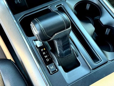 Used 2022 Ford F150 Lariat AWD/4WD image 18