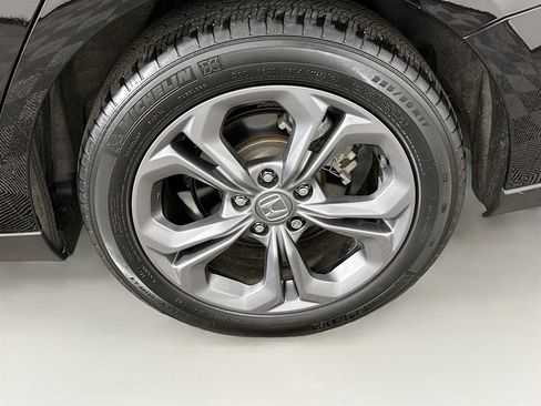 Used 2023 Honda Accord EX image 16