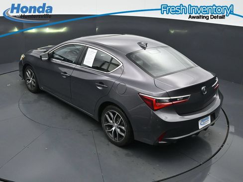 Used 2019 Acura ILX FWD image 19